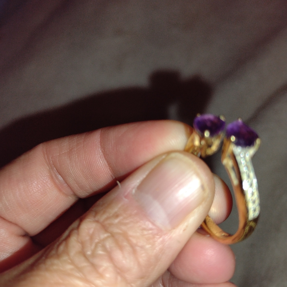Ring - Picture 2 of 7